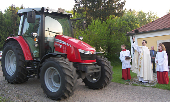 Fahrzeugsegnung in Hetzenbach