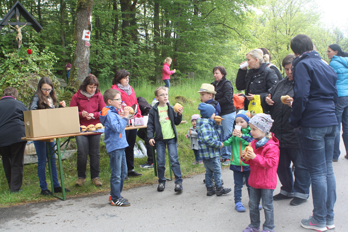 Kindermaiandacht Süssenbach 16